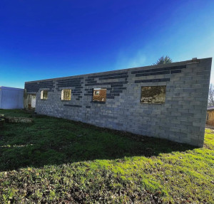 Photo de galerie - Construction extension d'une grange en maçonnerie 