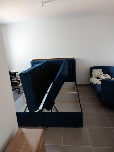 Photo de galerie - Assemblage d'un lit en kit