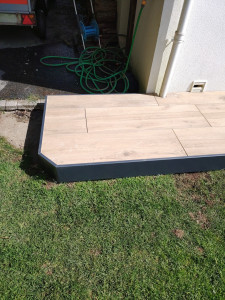 Photo de galerie - Terrasse sur plots