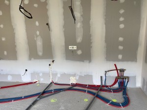 Photo de galerie - Travaux de plomberie et chauffage en cours pour la réalisation d’une dépendances 