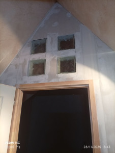 Photo de galerie - ➡️Réalisation et pose de «block» de verre