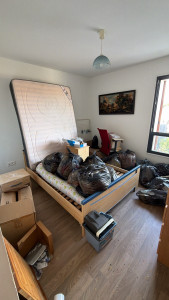 Photo de galerie - Ceci était l’état d’une des chambres de l’appartement que j’ai pu facturer 