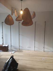 Photo de galerie - Montage d'une bibliothèque, Avant