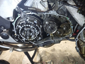 Photo de galerie - Remplacement embrayage VFR
