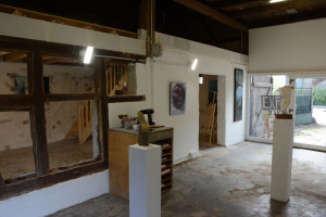 Photo de galerie - Création d'un atelier d'artiste
- démolition
- pause plancher
- isolation
- installation electrique
- peinture finitions