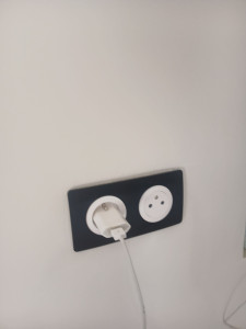 Photo de galerie - Plan de travail prise ×2