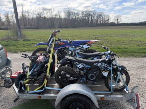 Photo de galerie - Transport de 2 moto enfant et 1 moto adulte + 1 quad enfant