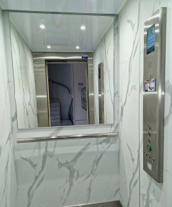 Photo de galerie - Exemple de mes résultats après un passage dans un ascenseur commun dans un bâtiment regroupant des cabinets.  