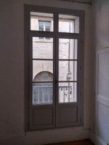 Photo de galerie - Pose de fenêtre bois