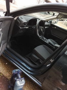 Photo de galerie - Nettoyage de intérieur avec la shampouineuse 