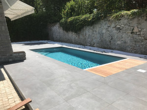 Photo de galerie - Piscine 8,00 x4,00 avec volet roulant immergé