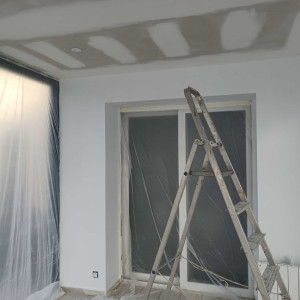 Photo de galerie - Reprise faux plafond - Pose de placo et bande + Ponçage 