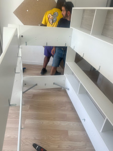 Photo de galerie - Bonjour mon point fort est de faire des montage de tous qui est meuble 