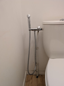 Photo de galerie - Installation d'un kit hygiène 