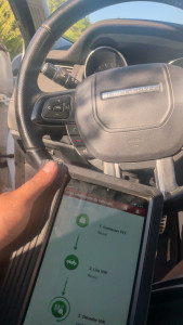 Photo de galerie - Diagnostic sur se range rover évoque 
