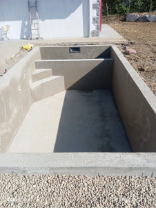 Photo de galerie - Piscine enduite 