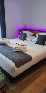 Photo de galerie - J'ai 3 ans d'expérience. Je travaille dans les hôtels et les maisons. N'hésitez pas à me contacter.