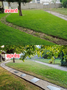 Photo de galerie - Chemin recréé avec paly d'ardoise, gravier beige et bordure