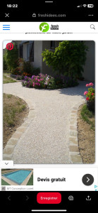 Photo de galerie - Les jardines
Les façades de maisons




