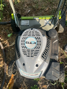 Photo de galerie - Réparation tout sorte de tondeuse 