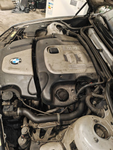 Photo de galerie - Vidange et filtre à huile bmw. E46 320d 