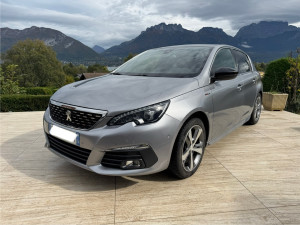 Photo de galerie - Nettoyage complet extérieur + Degroudonage de la carrosserie sur une Peugeot 308 