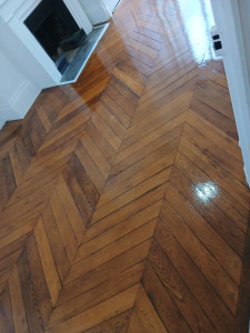 Photo de galerie - Vernis de parquet 