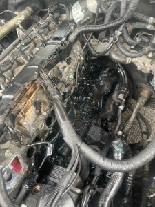 Photo de galerie - Changement pipe d’admission + actionneur de volet et gros nettoyage egr Mercedes C270 om612