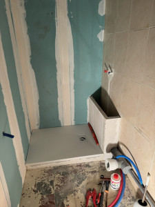 Photo de galerie - Cette photo illustre la création d'une salle de bain.