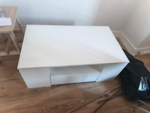 Photo de galerie - Montage meubles en kit avec attention 