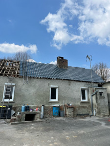 Photo de galerie - Changement de toiture ( poses de tôles bac acier ) 