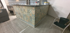 Photo de galerie - Cree un comptoir restaurant placo et carrelage 