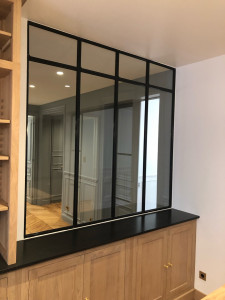 Photo de galerie - Verrières atelier et meubles bois massif 