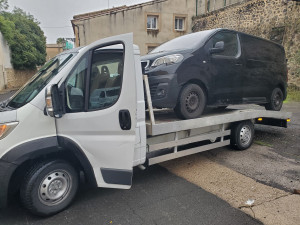 Photo de galerie - Remorquage Peugeot express 