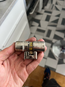 Photo de galerie - Cylindre à profil Suisse 