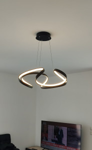 Photo de galerie - Installation luminaire salon chez Danielle 