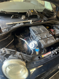 Photo de galerie - Changement kit courroie distribution avec pompe à eau Fiat 500 1.2