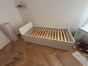 Photo de galerie - Lit tiroir IKEA