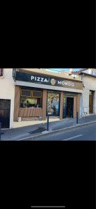Photo de galerie - RAVALEMENT FAÇADE PIZZERIA 