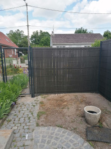 Photo de galerie - Installation portillon et clôture 