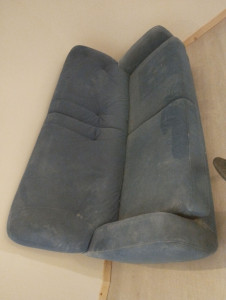 Photo de galerie - Nettoyage canapé avant