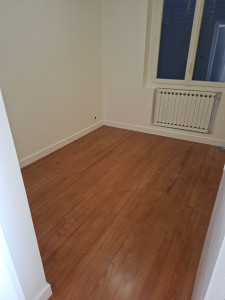 Photo de galerie - Ponçage et vitrification parquet 