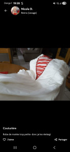 Photo de galerie - Reélargie robe de mariée qui avait une fermeture éclair j'ai reélargie en remettant un morceau de tissus et puis fait un lassage la cliente étais ravis