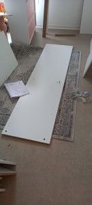 Photo de galerie - Montage d une armoire 3 portes du style ikea 