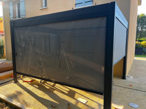 Photo de galerie - Montage du pergola 
