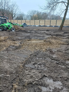 Photo de galerie - Talus de jardin pour la pose de rouleaux de gazon