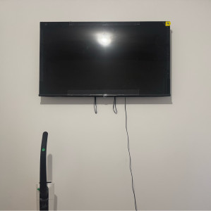 Photo de galerie - Fixation télé 