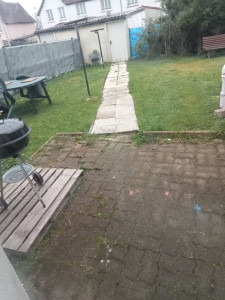 Photo de galerie - Pose de dalle pour refaire  aller  de jardin