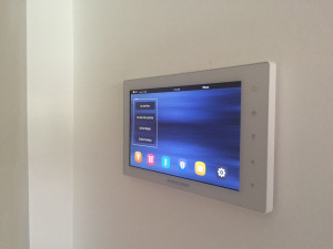 Photo de galerie - Mise en place d'une supervision domotique permettant de gérée l'intégralité des équipements de l'habitation (Eclairages, Ouvrants, Chauffages, Vidéosurveillance)