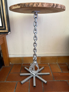 Photo de galerie - Fabrication de petite table à l’aide de chaîne usagées 
